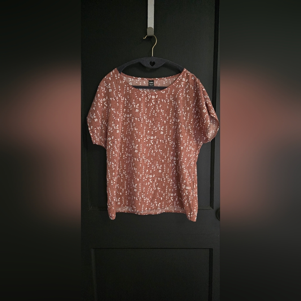 SHEIN Women's Blush Floral Blouse